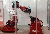MAX 100 und MMT-500 CFK Fräsen MABI Robotic