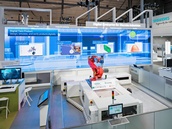MABI Robotic MAX100 Siemens Stand Hannover Messe 2018 Anwendungsaufbau MAX-100 auf Transportsystem